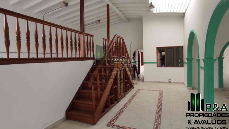 Casa-local disponible para Arriendo en Medellín con un valor de $10,000,000 código 1631