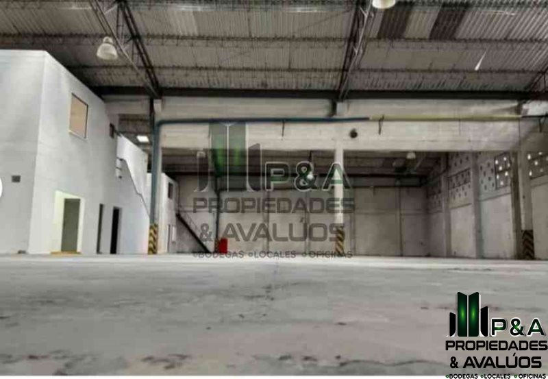 Bodega disponible para Arriendo en La Estrella La Estrella Foto numero 1