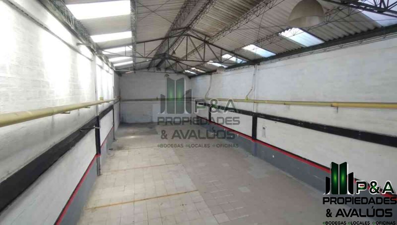 Bodega En Arriendo - Av. Pilsen, Itagüí