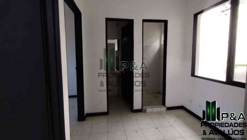 Bodega En Arriendo - Av. Pilsen, Itagüí