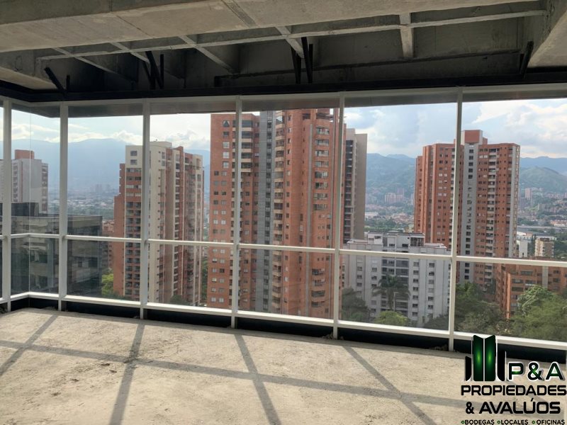 Oficina disponible para Arriendo en Medellín Poblado Foto numero 1