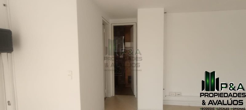 Oficina disponible para Arriendo en Medellin con un valor de $4,500,000 código 2017
