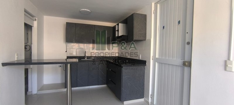 Apartamento En Arriendo/Venta - Rionegro, Rionegro