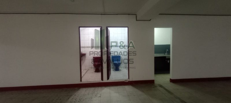 Bodega disponible para Arriendo en Medellin con un valor de $11,000,000 código 2339