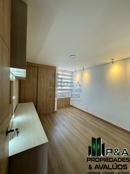 Apartamento disponible para Venta en Medellin Laureles Foto numero 1