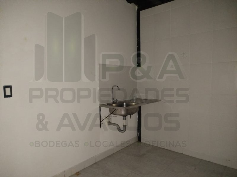 Bodega disponible para Arriendo en Medellin Niquitao Foto numero 1