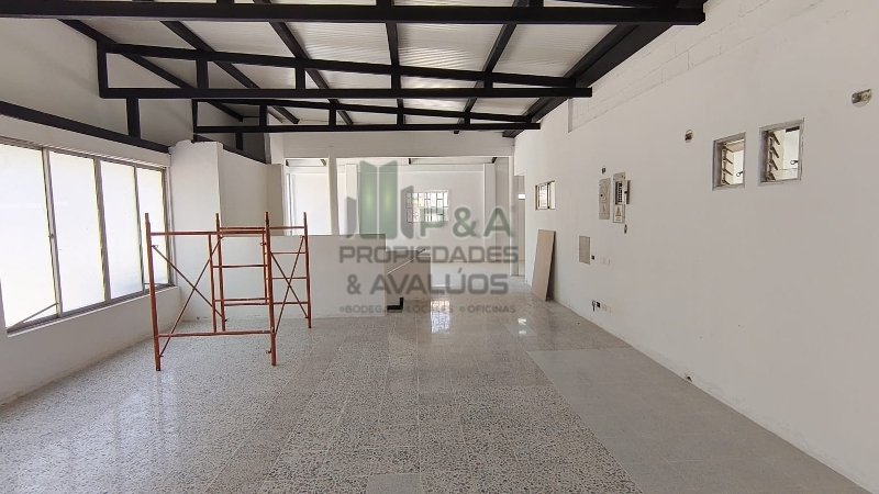Local En Arriendo - Poblado, Medellín
