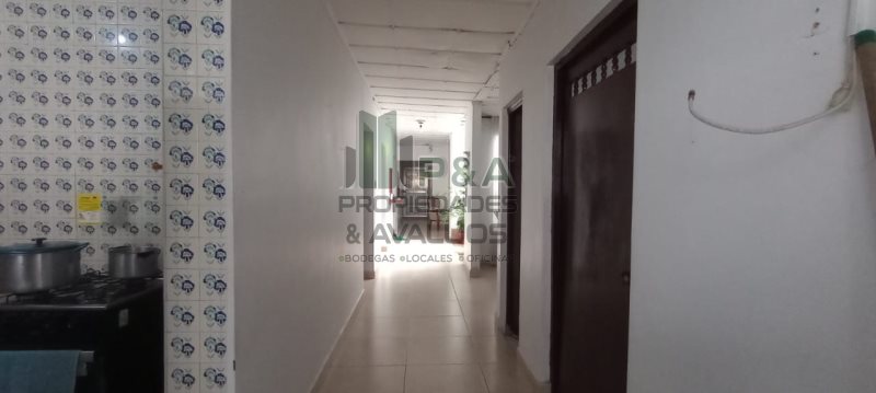 Casa-local disponible para Arriendo en Medellin Belen Foto numero 1