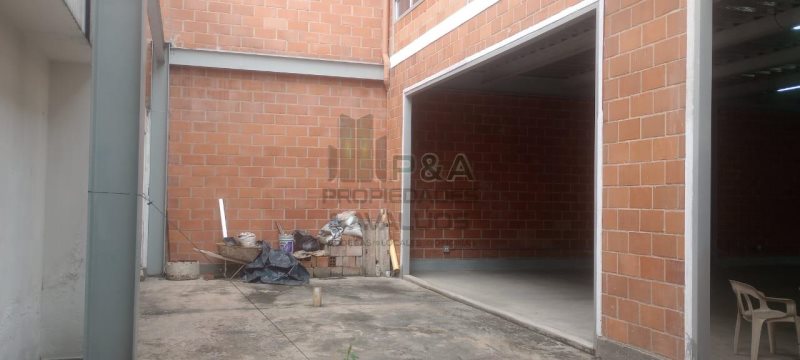 Bodega disponible para Arriendo en Medellin San Juan Foto numero 1