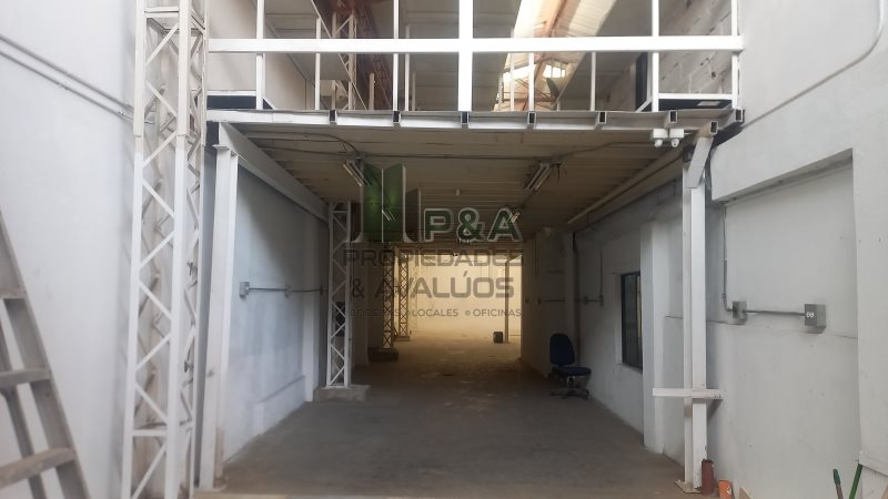 Bodega disponible para Ambos en Medellin Campo Valdes Foto numero 1