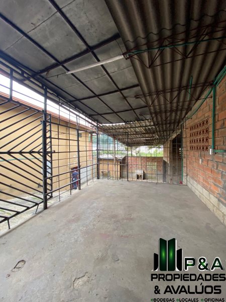 Bodega disponible para Arriendo en La Estrella La Estrella Foto numero 1