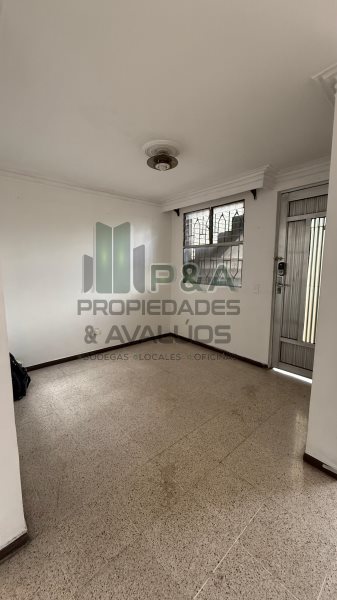 Casa disponible para Arriendo en Medellin Belen Foto numero 1