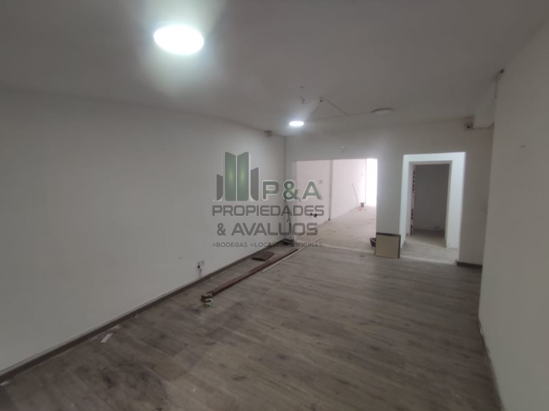 Local disponible para Arriendo en Medellin Laureles Foto numero 1
