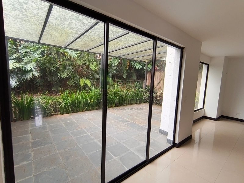 Casa En Arriendo - El Poblado, Medellín