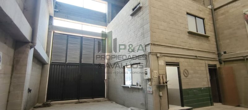 Bodega disponible para Arriendo en La Estrella con un valor de $10,000,000 código 2759