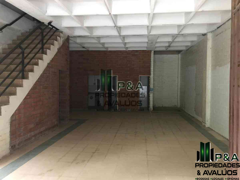 Bodega disponible para Venta en Medellín Barrio Colombia Foto numero 1
