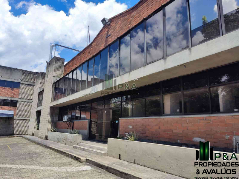 Bodega En Venta - Av. Pilsen, Itagüí