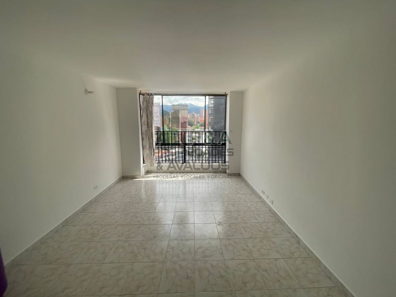 Apartamento disponible para Arriendo en Medellin con un valor de $2,200,000 código 2449